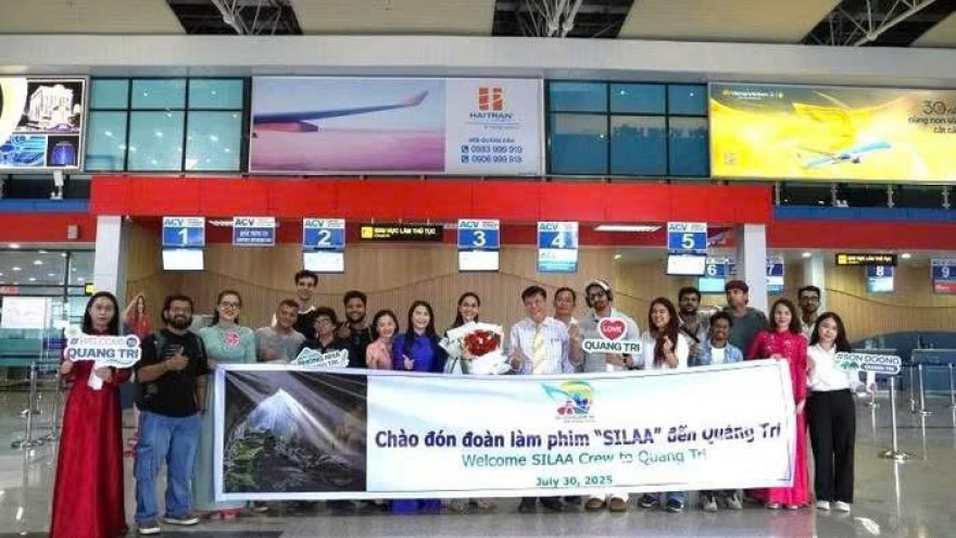 Bollywood film crew begins shoot in Vietnam’s Son Doong Cave